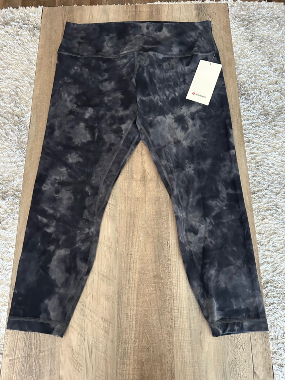 🦄 NWT Lululemon Align HR Leggings 25” Sz 16 *black diamond dye*